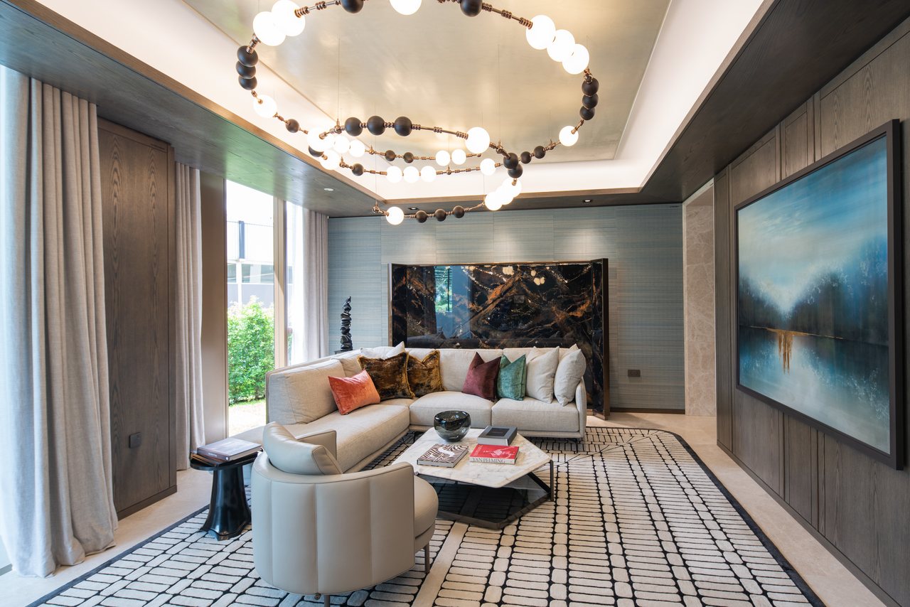 Show suite living room